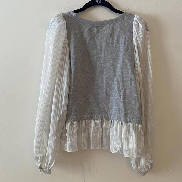 AKEMI + KIN Anthropologie gray balloon puff sleeve blouse - Picture 7 of 7